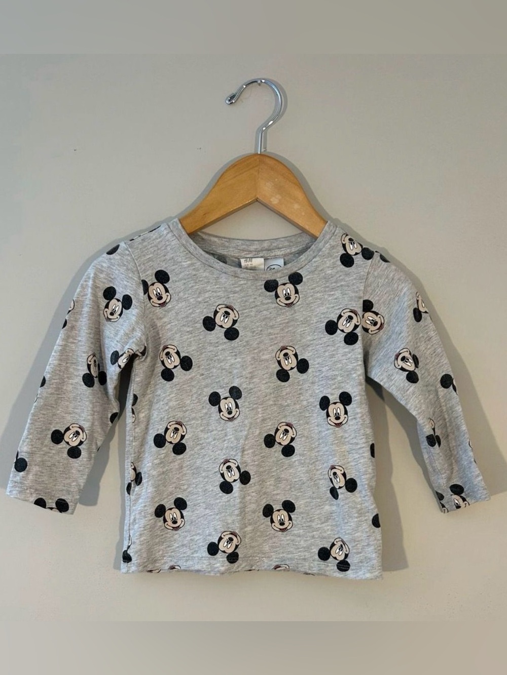 $8 ADD ON H&M Baby disney Mickey Tee 18-24 toddler gray boy shirt girl cotton on